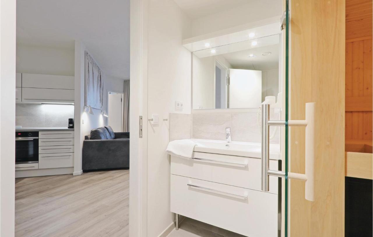 Stunning Apartment In Luebeck Travemuende With Wifi Bagian luar foto